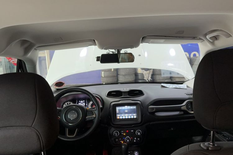 Used Jeep Renegade 2018 Connected Large Screen Version 180TS Automatic Kinetic Edition+ Headliner