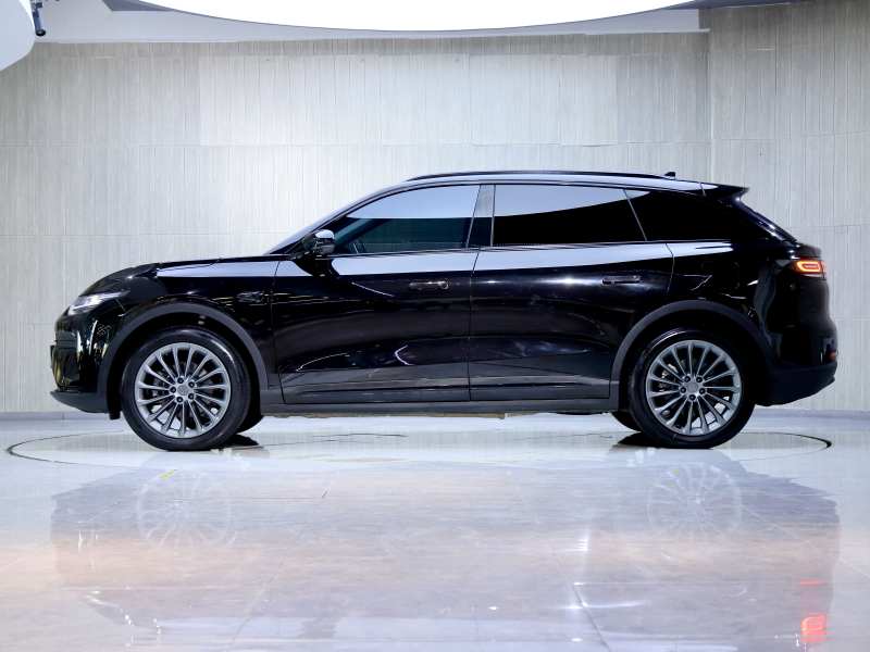 Used Leapmotor C11 2024 Range-Extended 300 Luxury Edition — 29