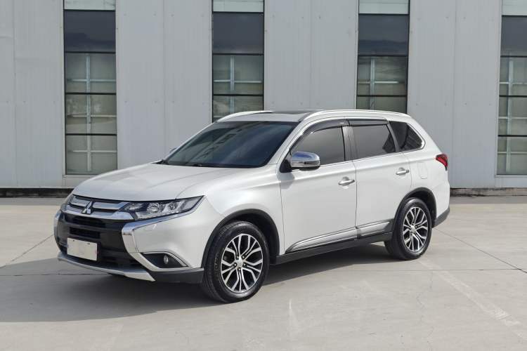 Used Mitsubishi Outlander 2016 2.4L 4x4 Elite Edition 5 Seats
