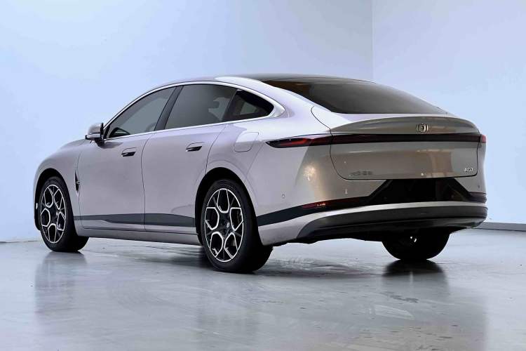 Used CHANGAN NEVO A07 2026 Model Ultra-Long Blue Whale Range-Extending 310 Luxury Edition Exterior 5