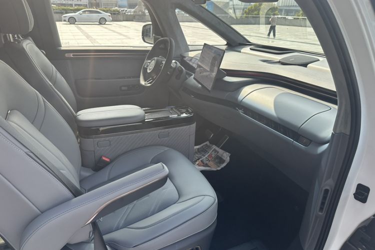 Used Zeekr MIX 2025 Intelligent Driving Version