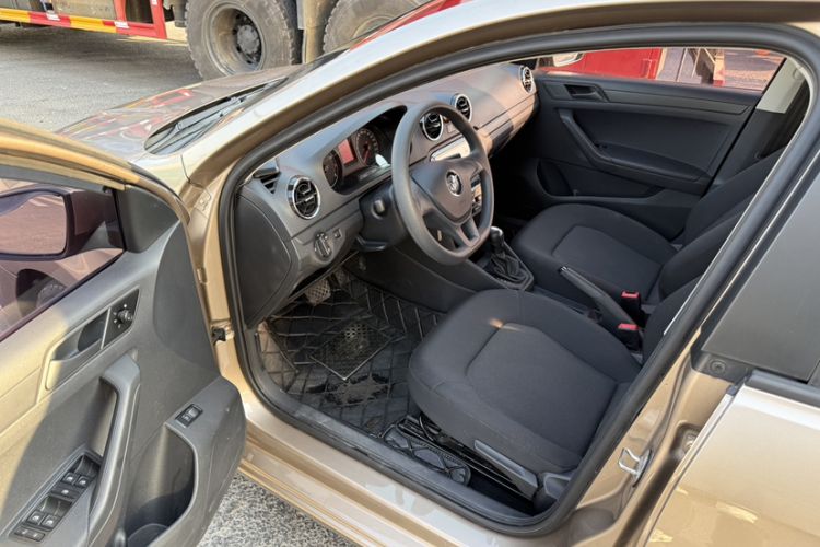 Used Volkswagen Jetta 2017 1.5L Automatic Fashion Model