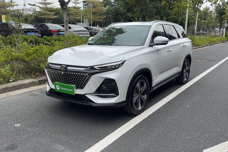 Used Oshan X7 PLUS 2023 Enjoy Edition 1.5T Automatic Pilot Model 7 Seats