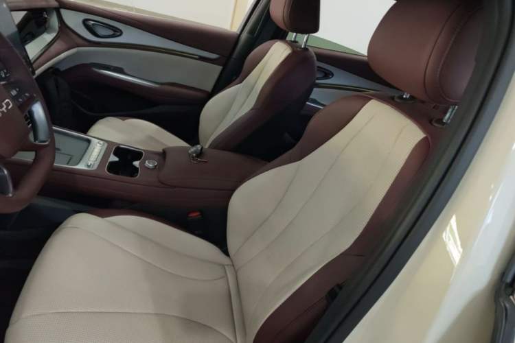 Used BYD Seal 07 DM-i 2026 DM-i 1.5T 230km Flagship Edition Interior 5