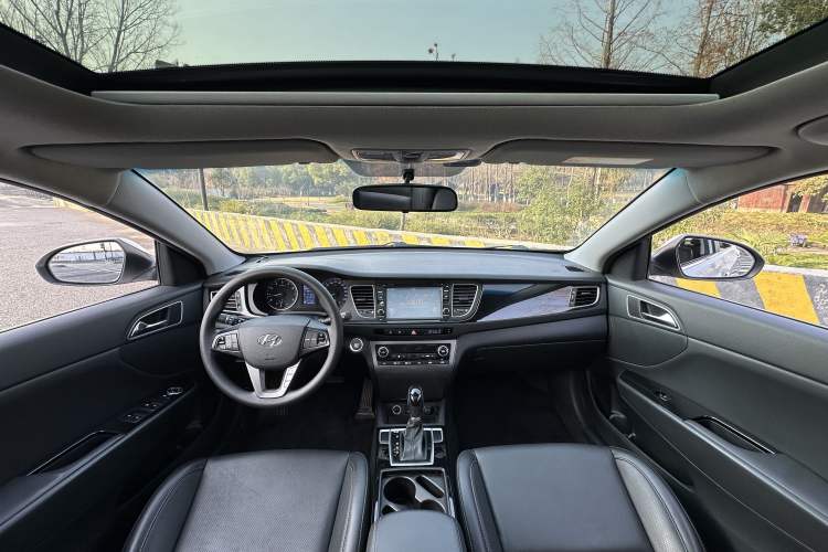 Used Hyundai Mistra 2014 1.8L Automatic Smart GLS
