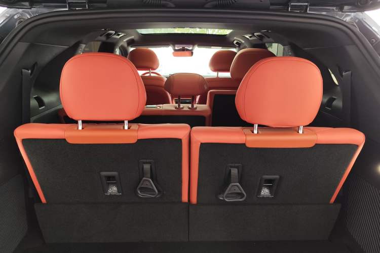 Used BYD Tang L 2025 EV 600KM All-Wheel-Drive LiDAR Flagship Model Interior 8