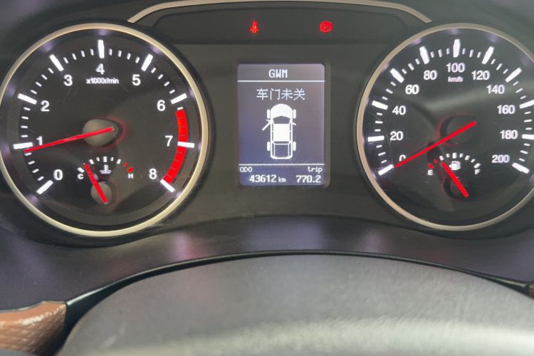 Used Great Wall Wingle 6 2017 2.4L Gasoline Two-Wheel Drive Elite Version 4G69
