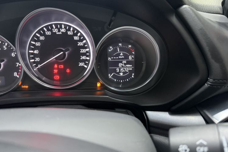 Used Mazda CX-5 2017 2.0L Automatic 2WD ZhiShang Trim China V Standard
