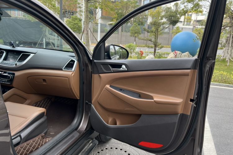 Used Hyundai Tucson 2015 1.6T Dual-Clutch Two-Wheel-Drive Smart Model