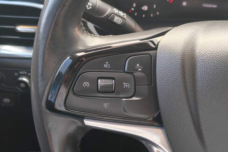 Used Buick Enclave 2020 28T Two-Wheel Drive Prestige Version