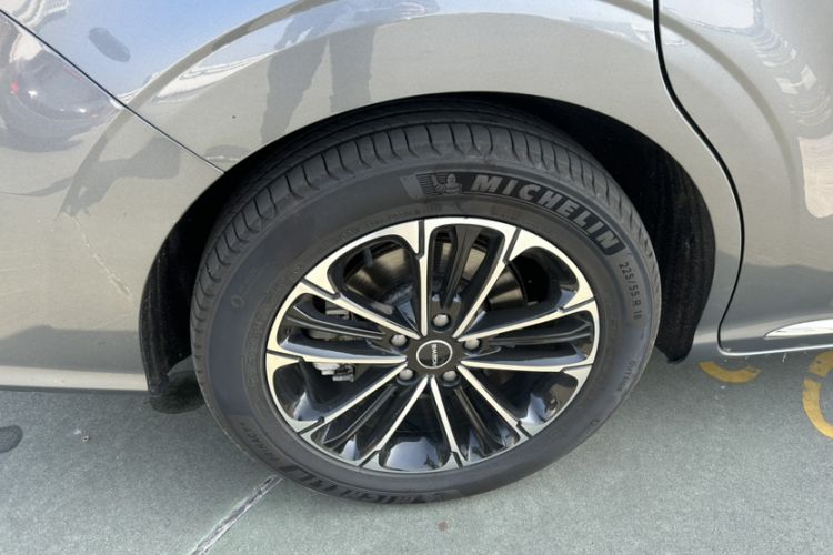 Used Roewe iMAX8 2021 400TGI Supreme Series Prestige Edition