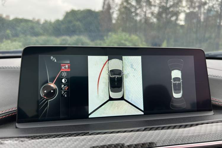 Used BMW M4 2014 M4 Convertible Coupé
