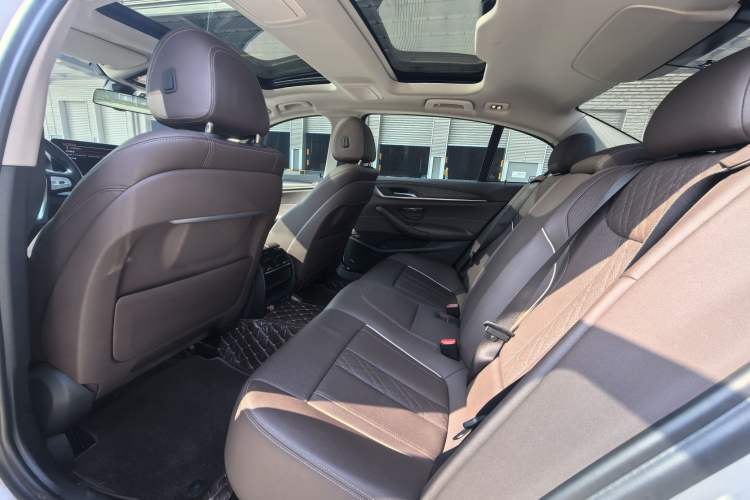 Used BMW 5 Series 2021 530Li Leading Luxury Package