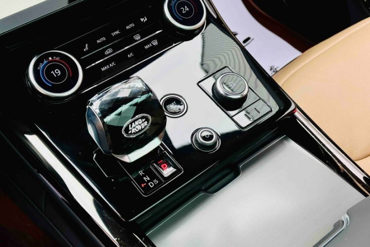 Used Land Rover Range Rover Sport 2023 400PS Dynamic SE
