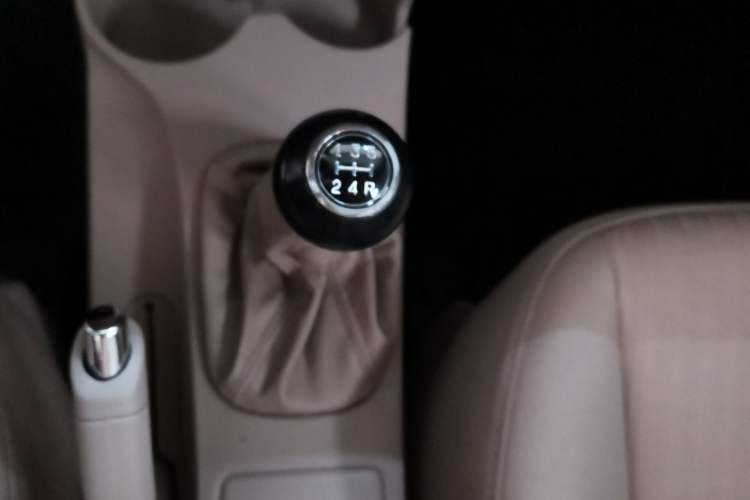 Used Kia Sportage 2013 2.0L Manual Two-Wheel Drive GL Trim
