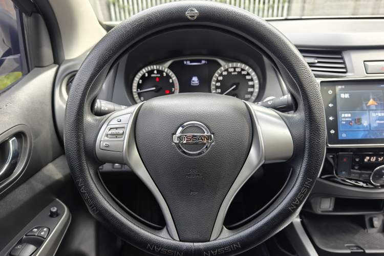 Used Nissan Terra 2020 2.5L XL Upper Automatic Two-Wheel Drive Luxury Edition