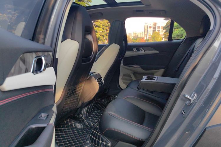 Used Lynk & Co 02 2019 1.5T DCT Two-Wheel Drive Zhaoban Version China VI Standard