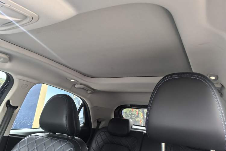 Used ORA Good Cat 2022 400km Standard Range Premium Version Lithium Iron Phosphate