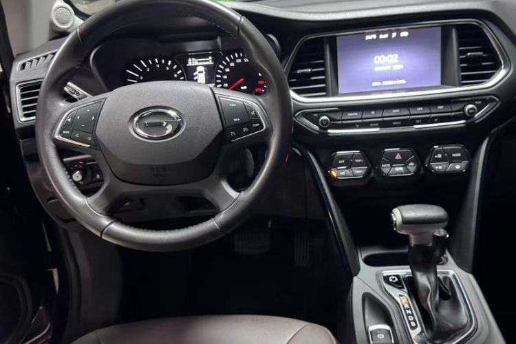 Used GAC Trumpchi GS4 2017 235T Automatic Two-Wheel Drive Luxury Smart Connectivity Version