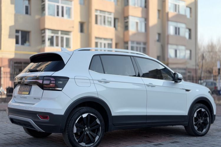 Used Volkswagen Tacqua 2021 200TSI DSG JoyConnect Edition Exterior 6