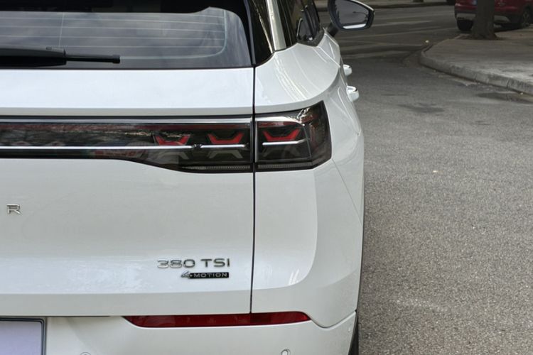 Used Volkswagen Tavendor 2023 380TSI Four-Wheel Drive R-Line Cruise Edition Exterior 4