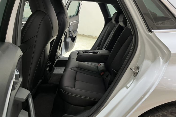 Used Audi A3 2021 Sportback 35 TFSI Advanced Sport Edition Interior 6