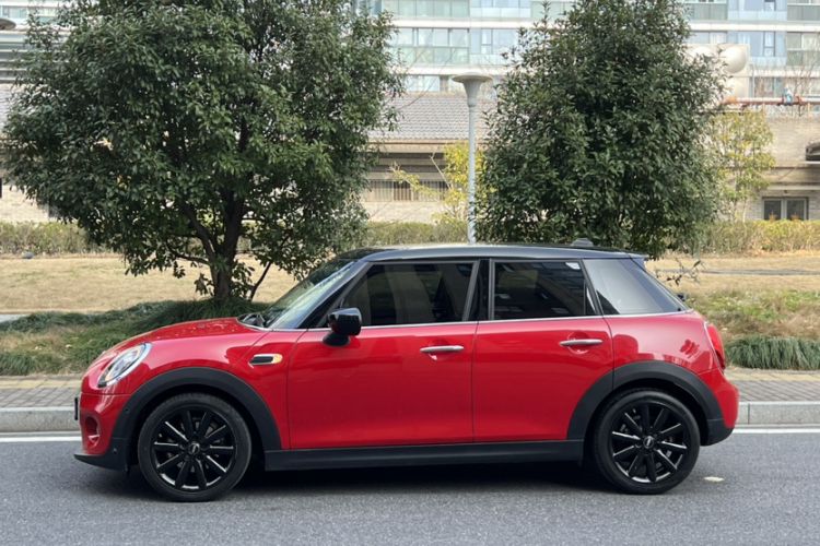 Used MINI MINI 2021 1.5T COOPER Artist Five-Door Edition