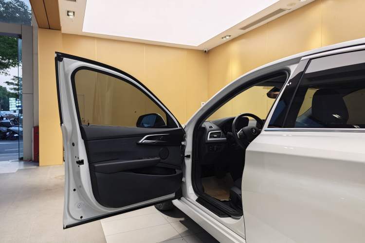 Used BMW 1 Series 2018 118i Fashion Model
