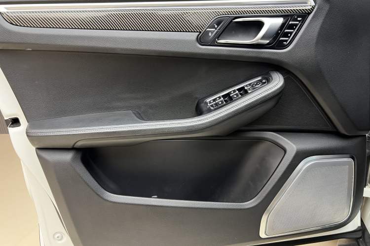 Used Porsche Macan 2017 Macan 2.0T