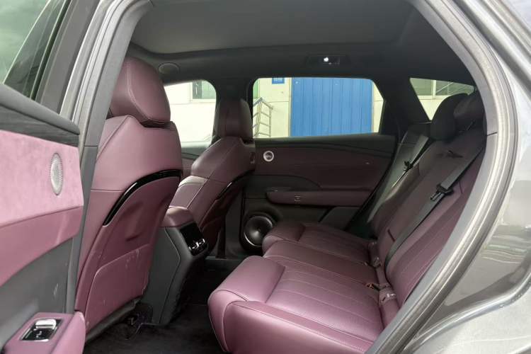 Used VOYAH FREE 2025 Model FREE+ Four-Wheel-Drive Qiankun Edition