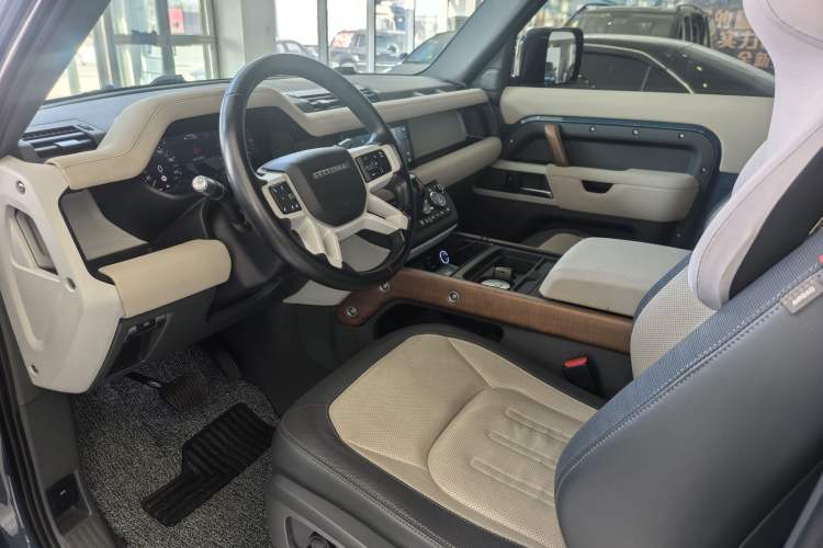 Used Land Rover Defender 2021 90 P400 X-DYNAMIC S