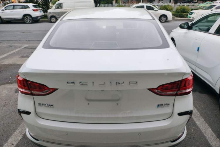 Used BAIC Beijing EU5 2025 Hongtu Standard Edition