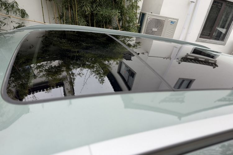 Used EXEED Lingyun 2024 300T Two-Wheel Drive Starlight Edition
