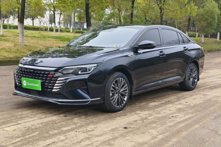 Used Dongfeng Aeolus Yixuan MAX 2023 1.5T Ultra-Stylish Trendsetting Dad Edition