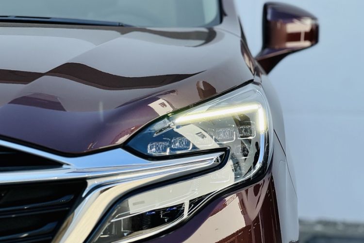 Used Buick GL8 2022 ES Landtrek 653T Luxury Edition