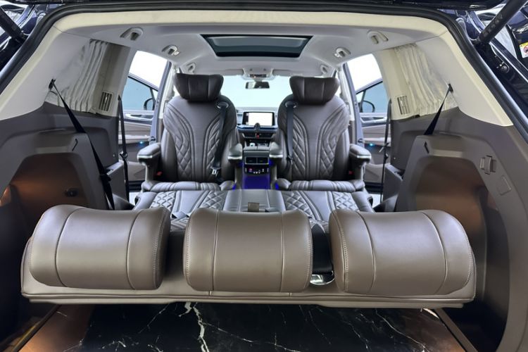 Used Volkswagen Viloran 2024 380TSI Luxury Edition