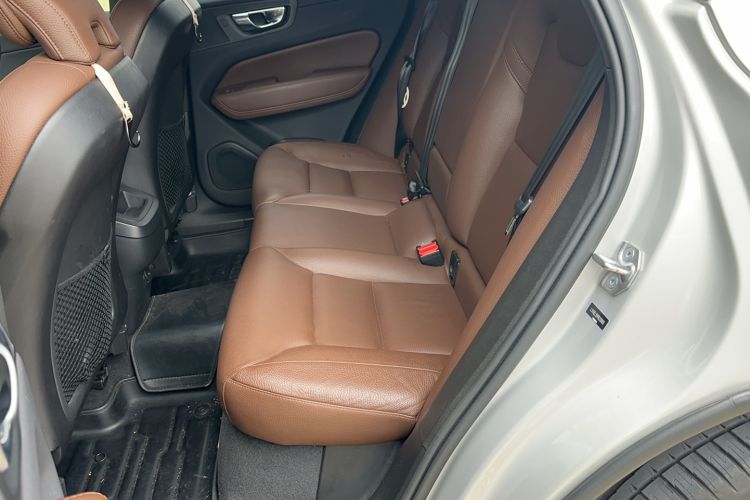 Used Volvo XC60 2022 B5 4x4 Zhiyi Luxury Edition Left Rear Seat