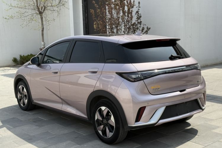 Used BYD Dolphin 2023 420 km Fashion Edition