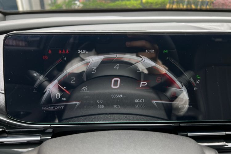 Used GAC Trumpchi EMPOW 2024 270T DCT Yingbao R-Style Edition Odometer Close Up