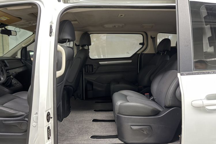 Used SAIC MAXUS G10 2018 PLUS 2.4L Manual Elite Edition