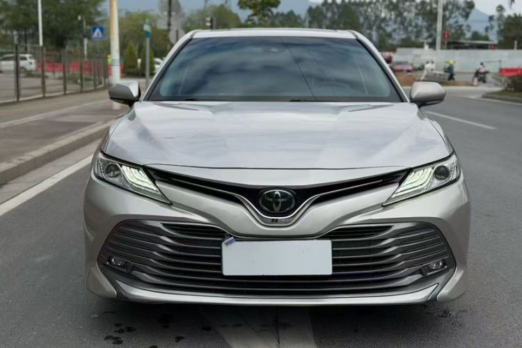 Used Toyota Camry 2019 2.0G Luxury Edition China VI Standard
