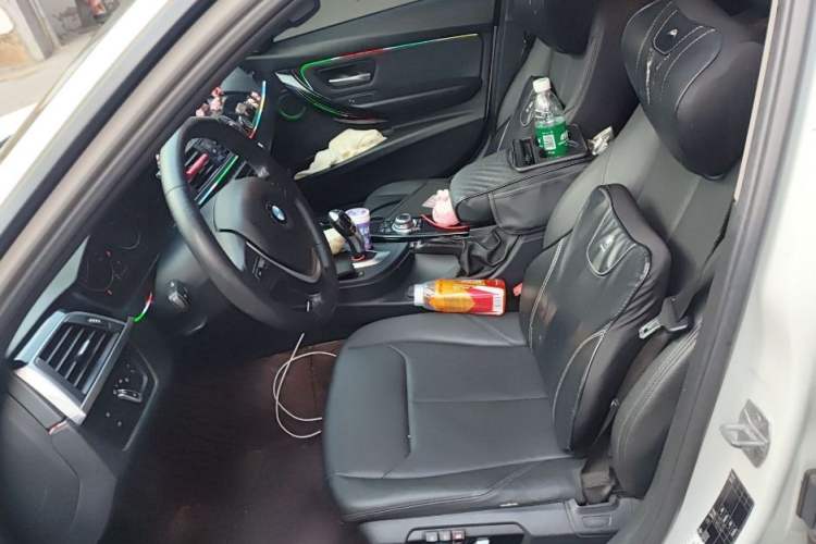 Used BMW 3 Series 2016 320i Fashion Model
