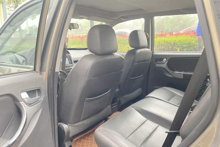 Used Chery Tiggo 3 2014 1.6L CVT ZhiShang Edition
