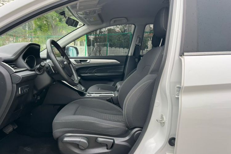 Used Haval M6 2021 PLUS 1.5T DCT Elite Smart Connectivity Model
