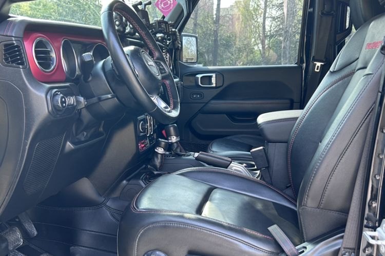 Used Jeep Wrangler 2021 2.0T Robin Hood Four-Door Edition
