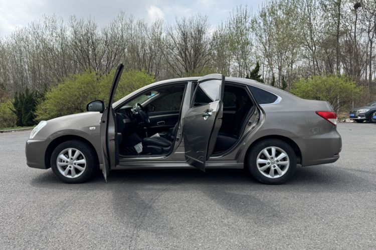 Used Nissan Sylphy 2019 Classic 1.6XE+ CVT SmartConnect Leading Edition Exterior 3