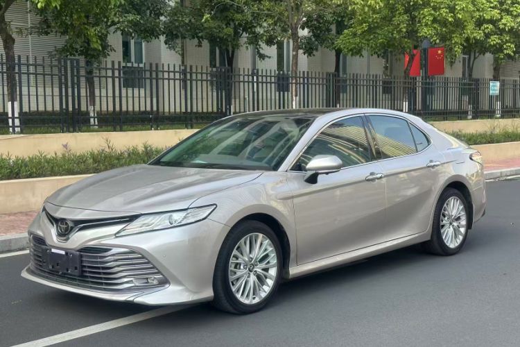 Used Toyota Camry 2019 2.5G Luxury Edition China VI Standard