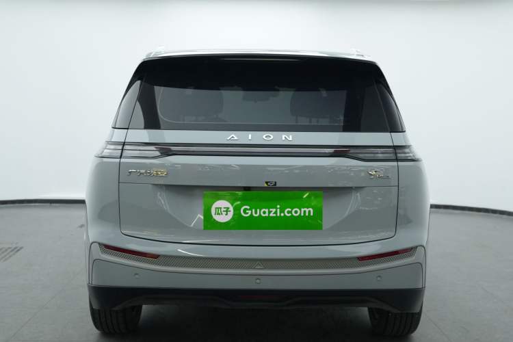Used AION Y 2024 Younger