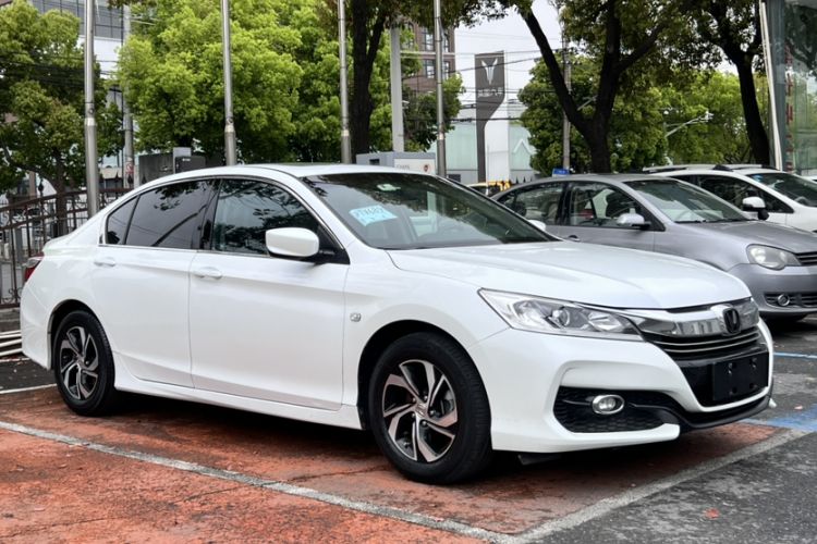 Used Honda Accord 2016 2.0L Elite Edition
