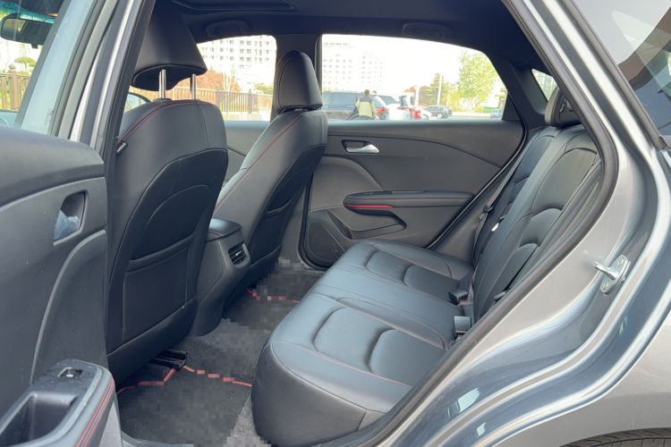 Used Chevrolet Monza 2022 Light Hybrid RS 330T Automatic Comfort Edition Driver Seat